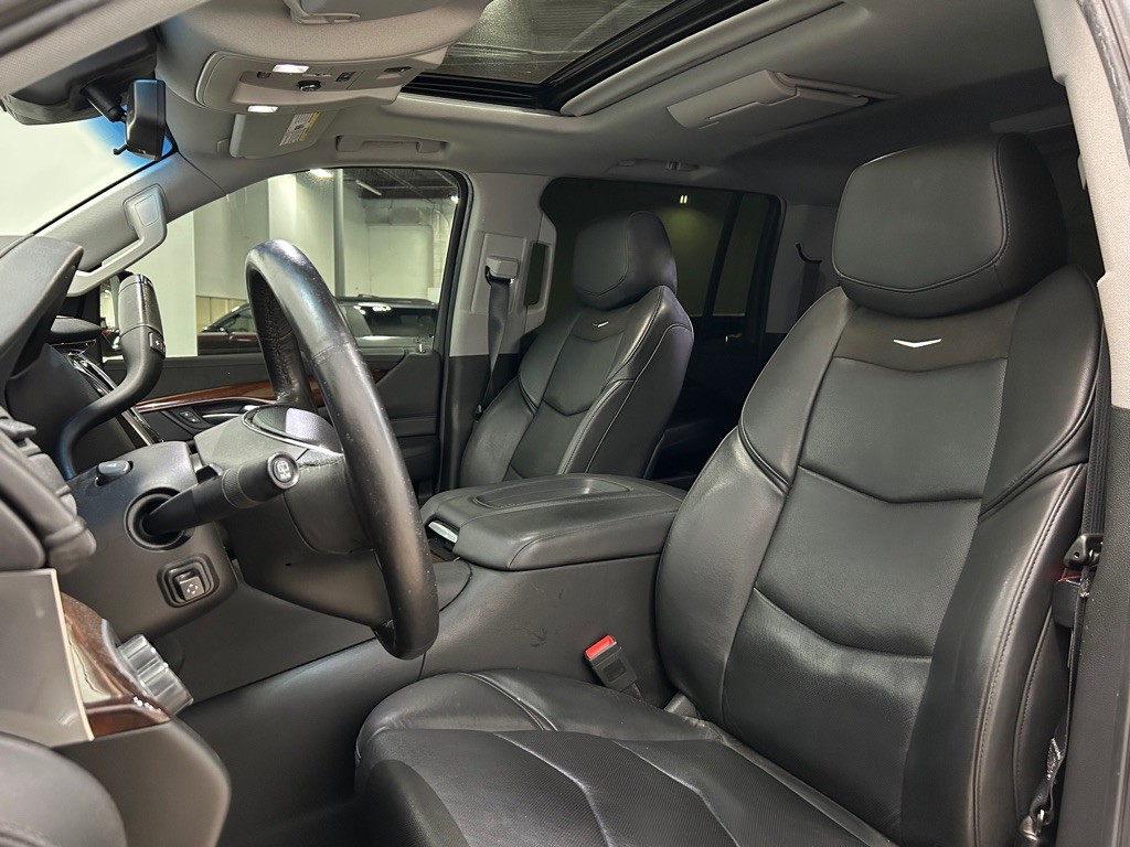 2019 Cadillac Escalade Image 25