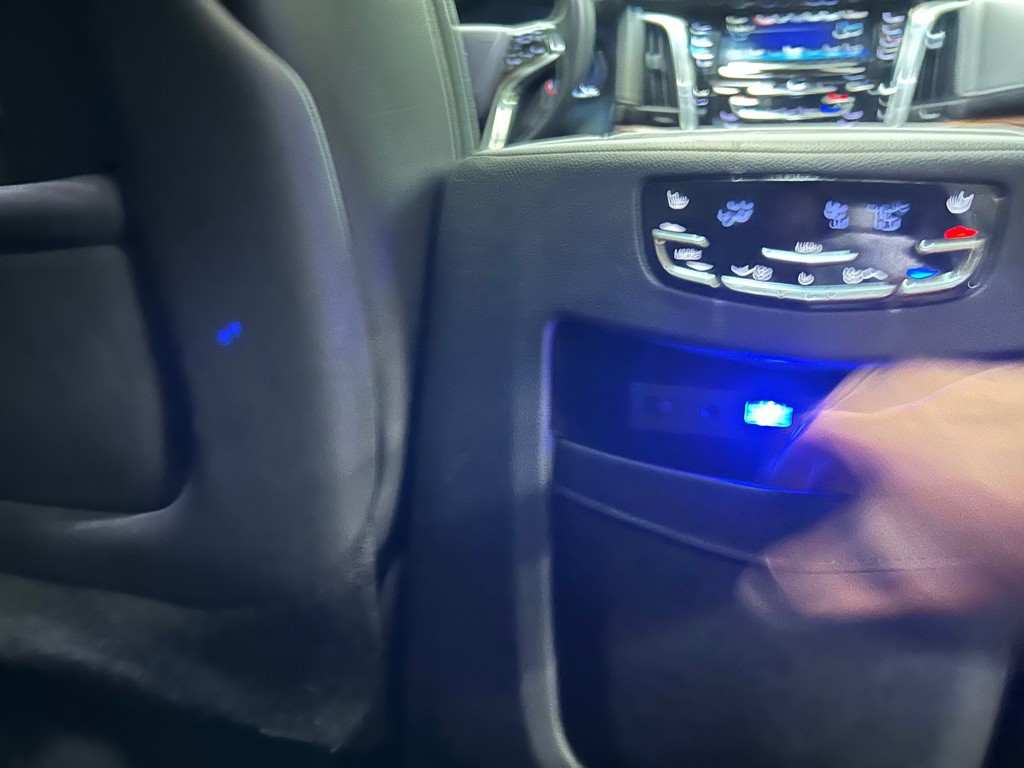 2019 Cadillac Escalade Image 30