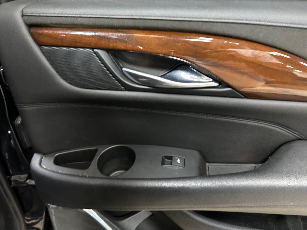 2019 Cadillac Escalade Image 36