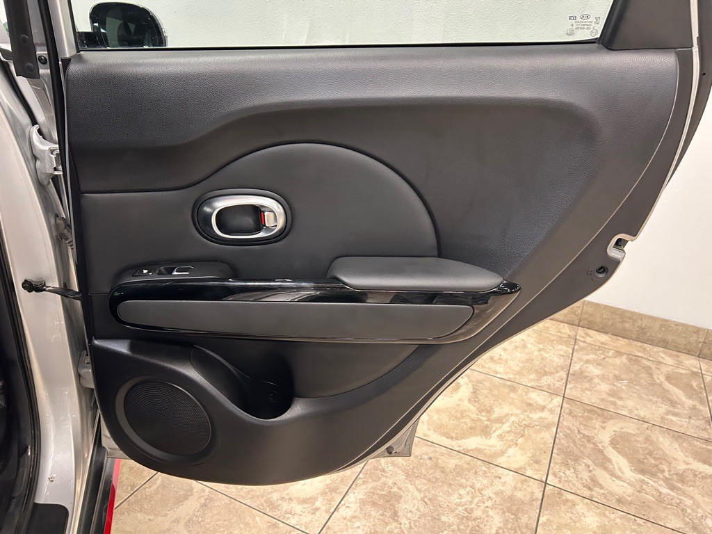 2018 Kia Soul Image 37