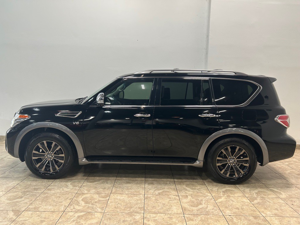2017 Nissan Armada Image 2