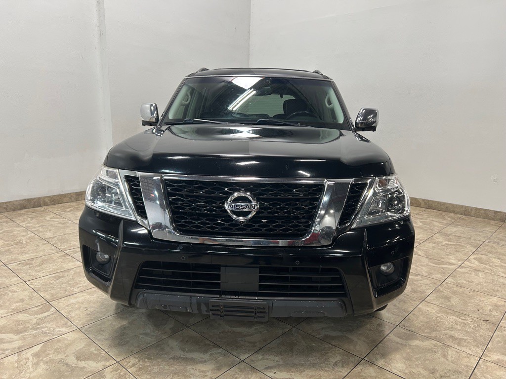 2017 Nissan Armada Image 3