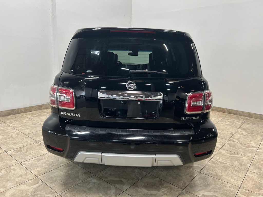 2017 Nissan Armada Image 7