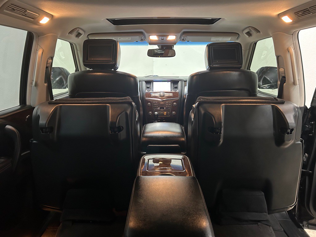 2017 Nissan Armada Image 43