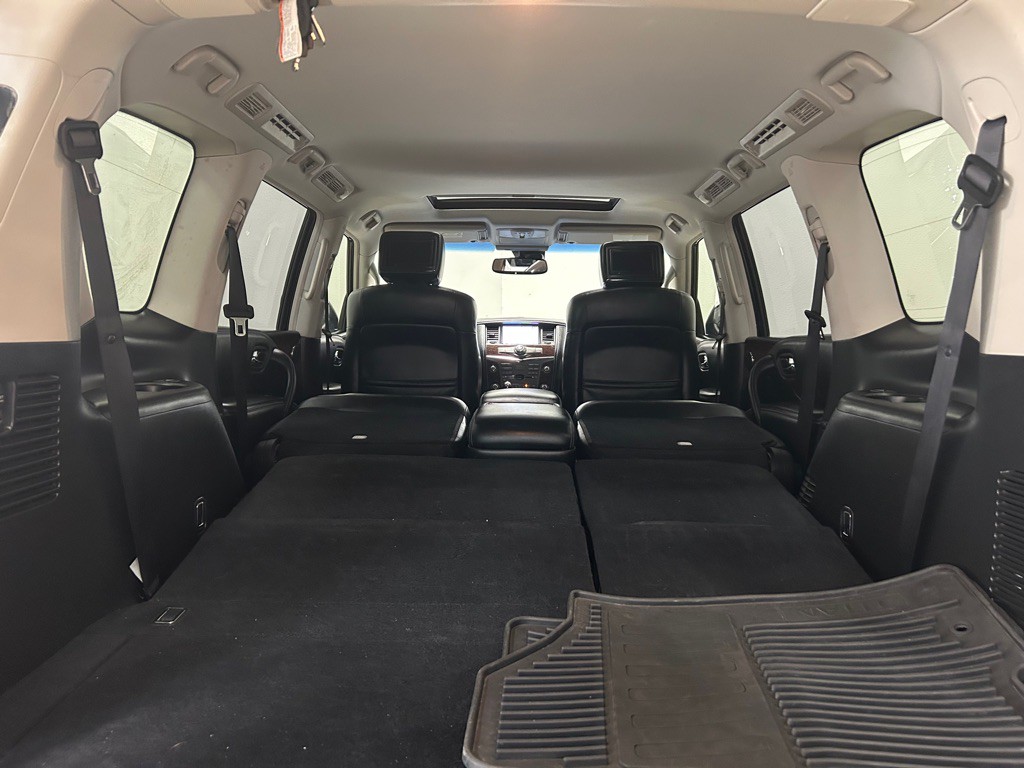 2017 Nissan Armada Image 44