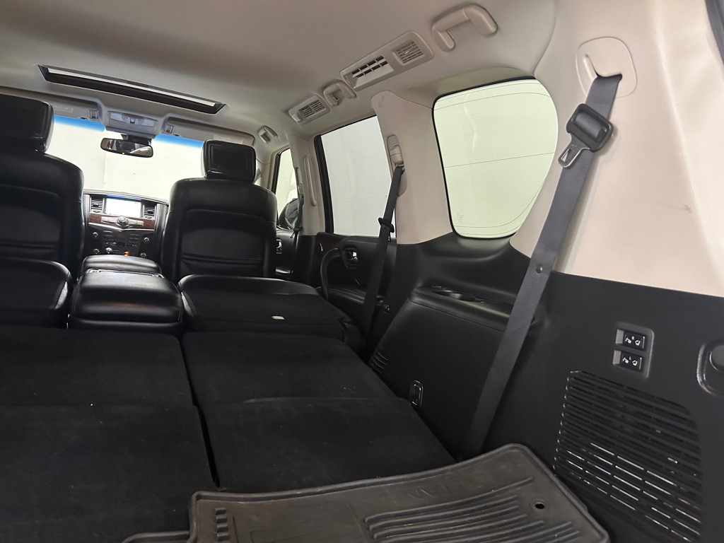 2017 Nissan Armada Image 46