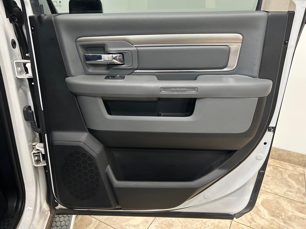 2018 RAM 1500 Image 37
