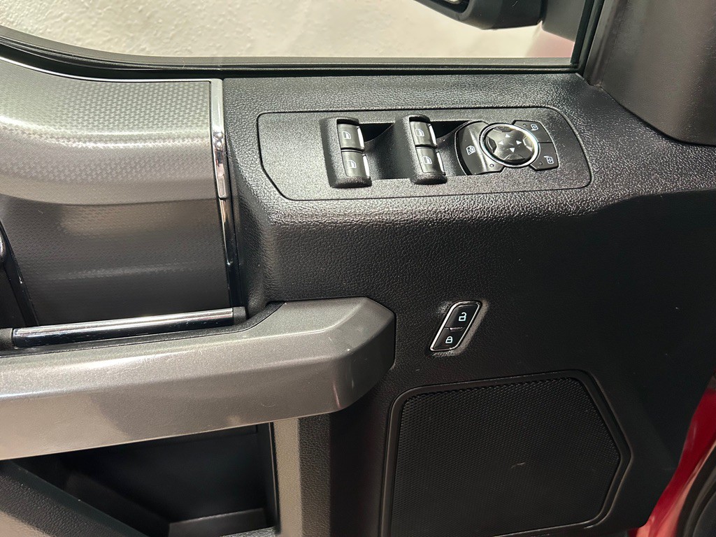 2017 Ford F-150 Image 16