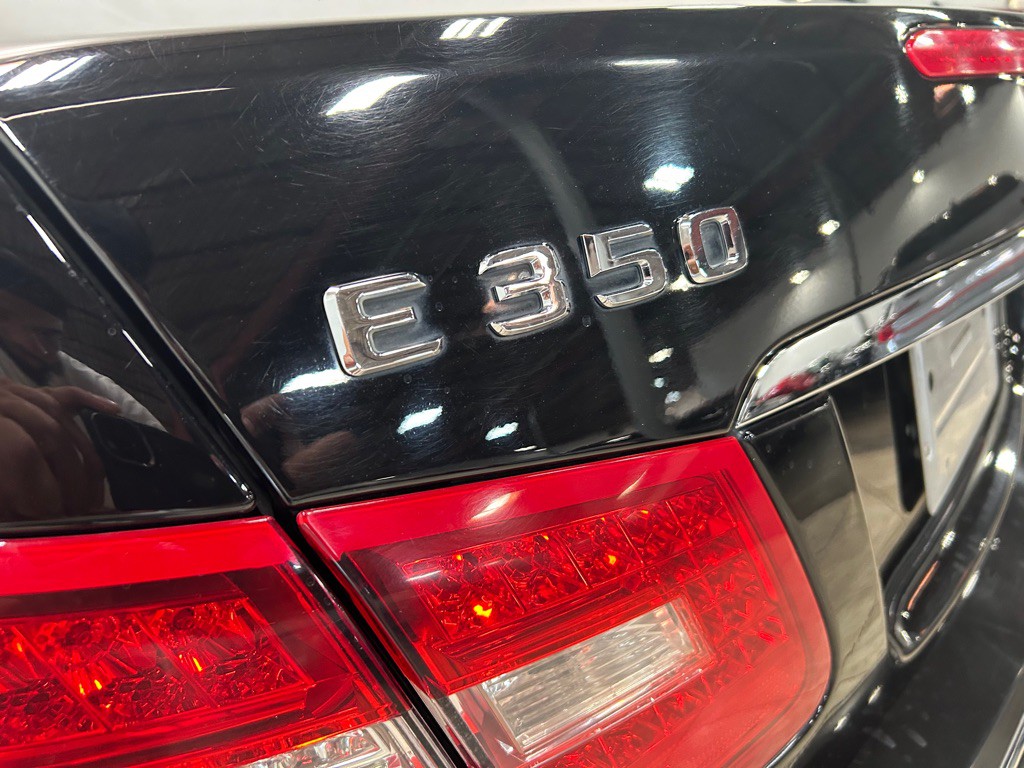 2012 Mercedes-Benz E-Class Image 13