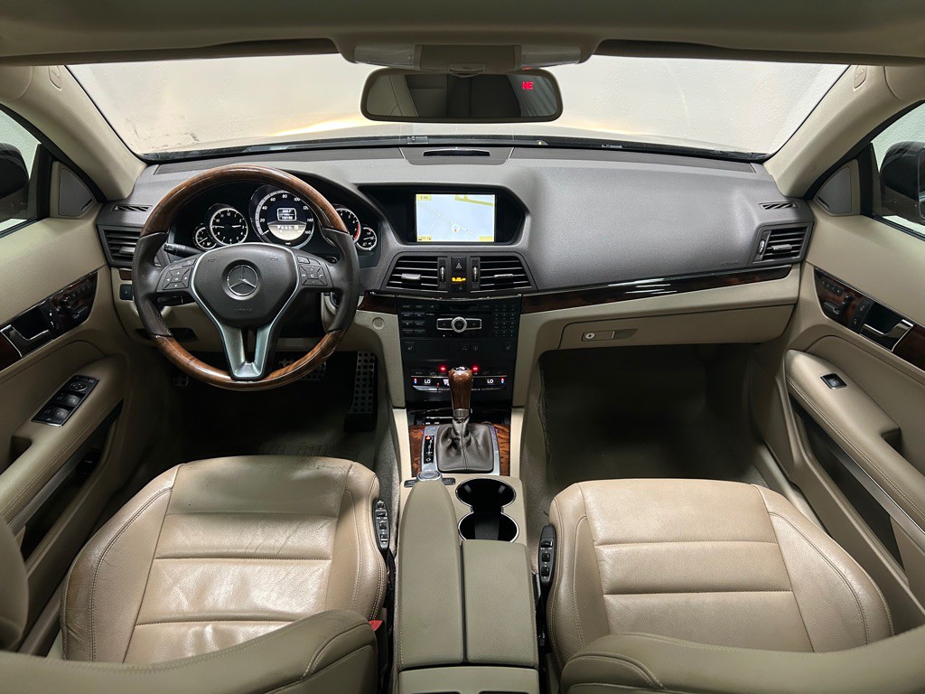 2012 Mercedes-Benz E-Class Image 31