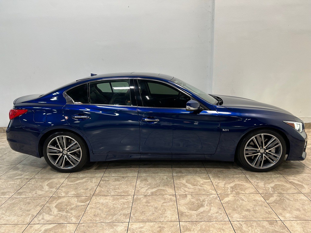 2017 INFINITI Q50 Image 6