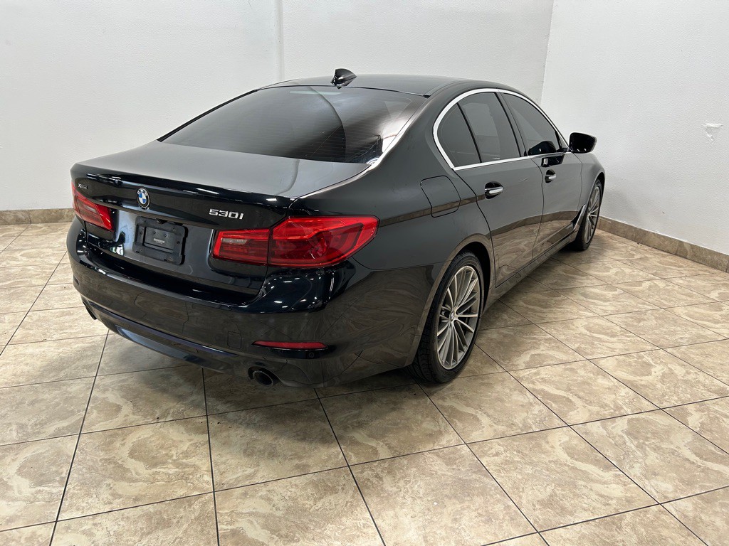 2018 BMW 5 Series Image 6