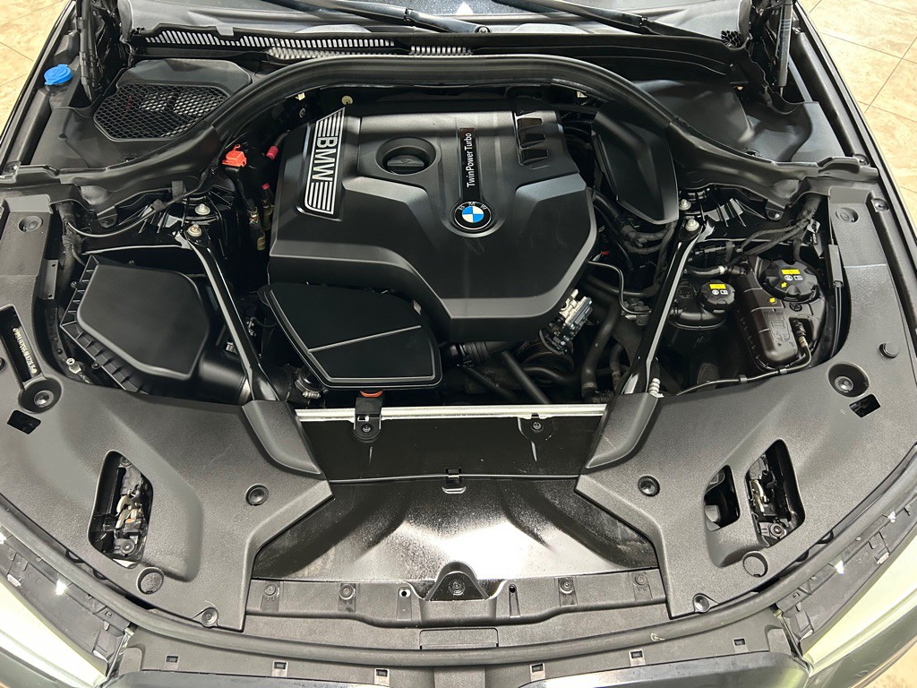 2018 BMW 5 Series Image 43