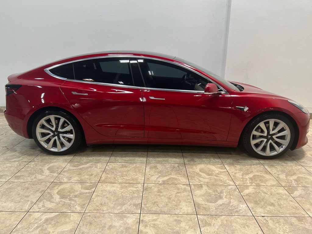 2018 Tesla Model 3 Image 6