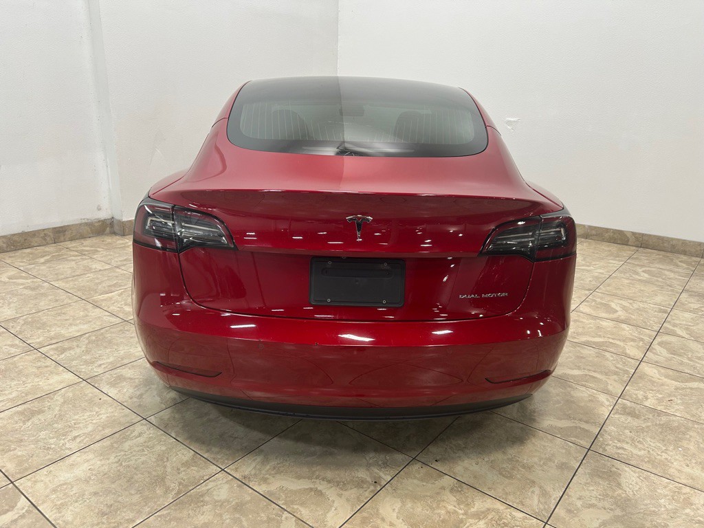 2018 Tesla Model 3 Image 8
