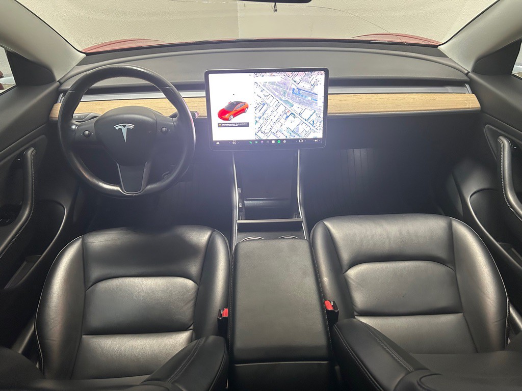 2018 Tesla Model 3 Image 23