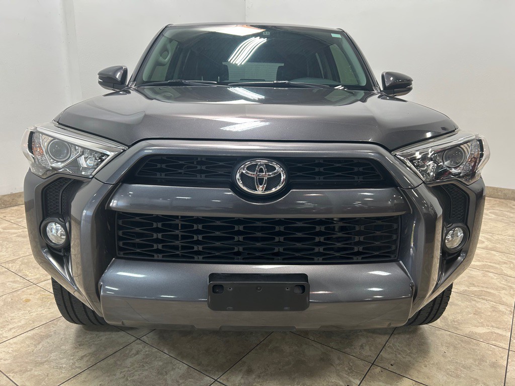 2016 Toyota 4Runner Image 4