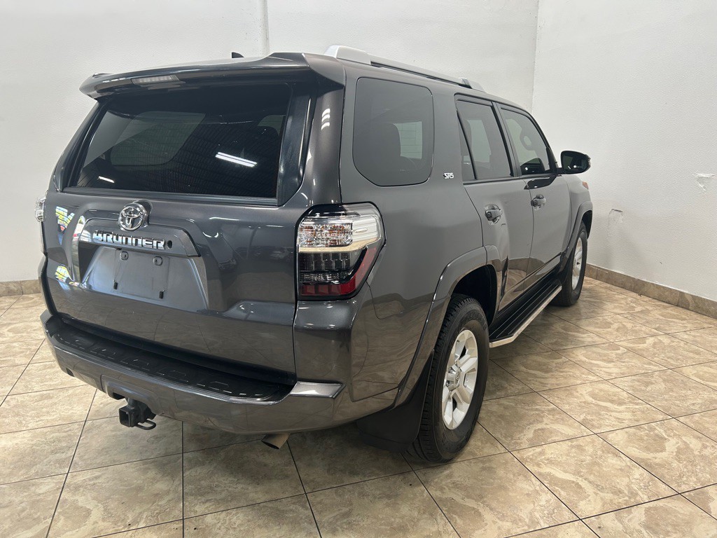 2016 Toyota 4Runner Image 7