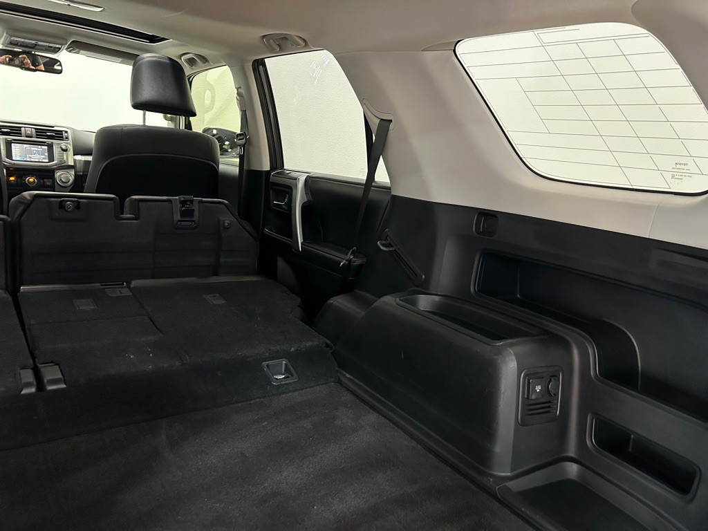 2016 Toyota 4Runner Image 42