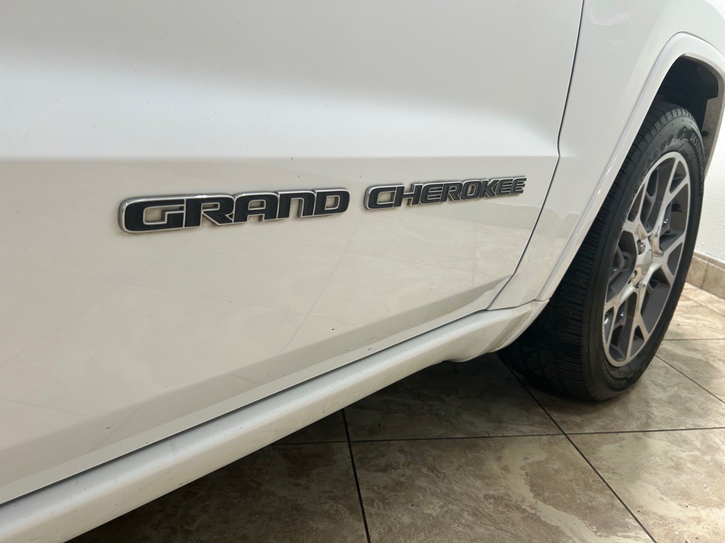 2020 Jeep Grand Cherokee Image 14