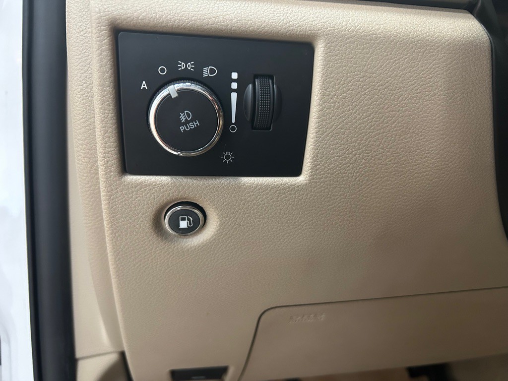 2020 Jeep Grand Cherokee Image 17