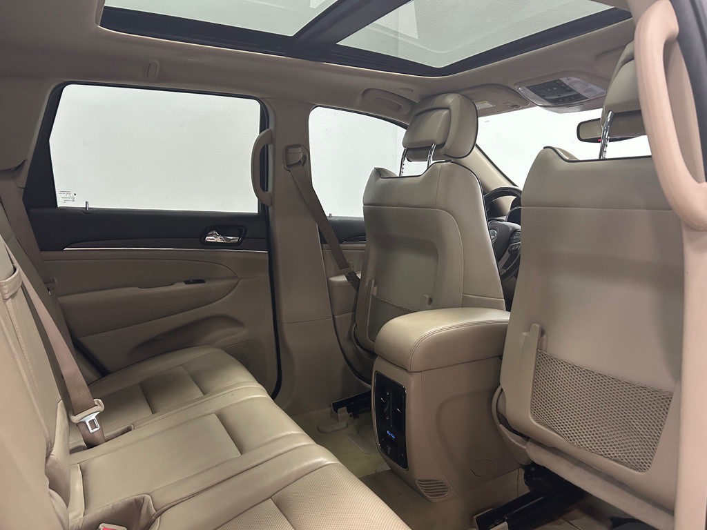 2020 Jeep Grand Cherokee Image 37