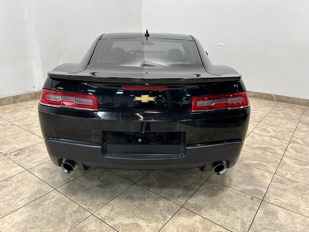 2015 Chevrolet Camaro Image 8