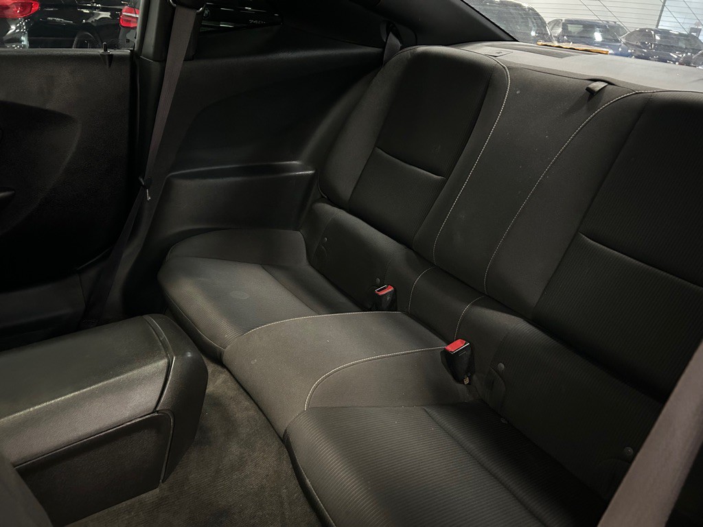 2015 Chevrolet Camaro Image 29