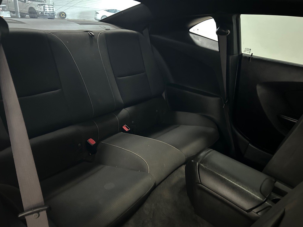2015 Chevrolet Camaro Image 30