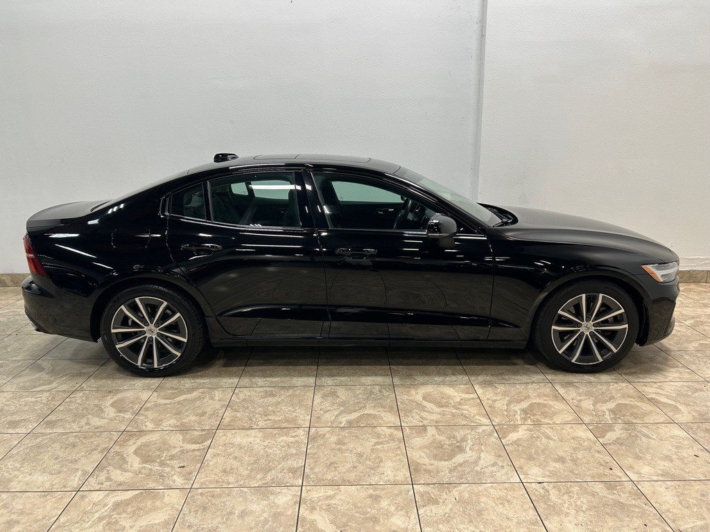 2022 Volvo S60 Image 5