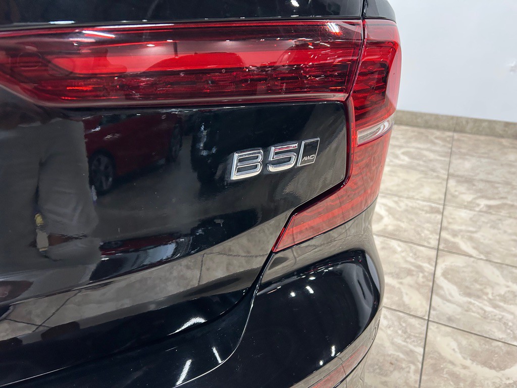 2022 Volvo S60 Image 10