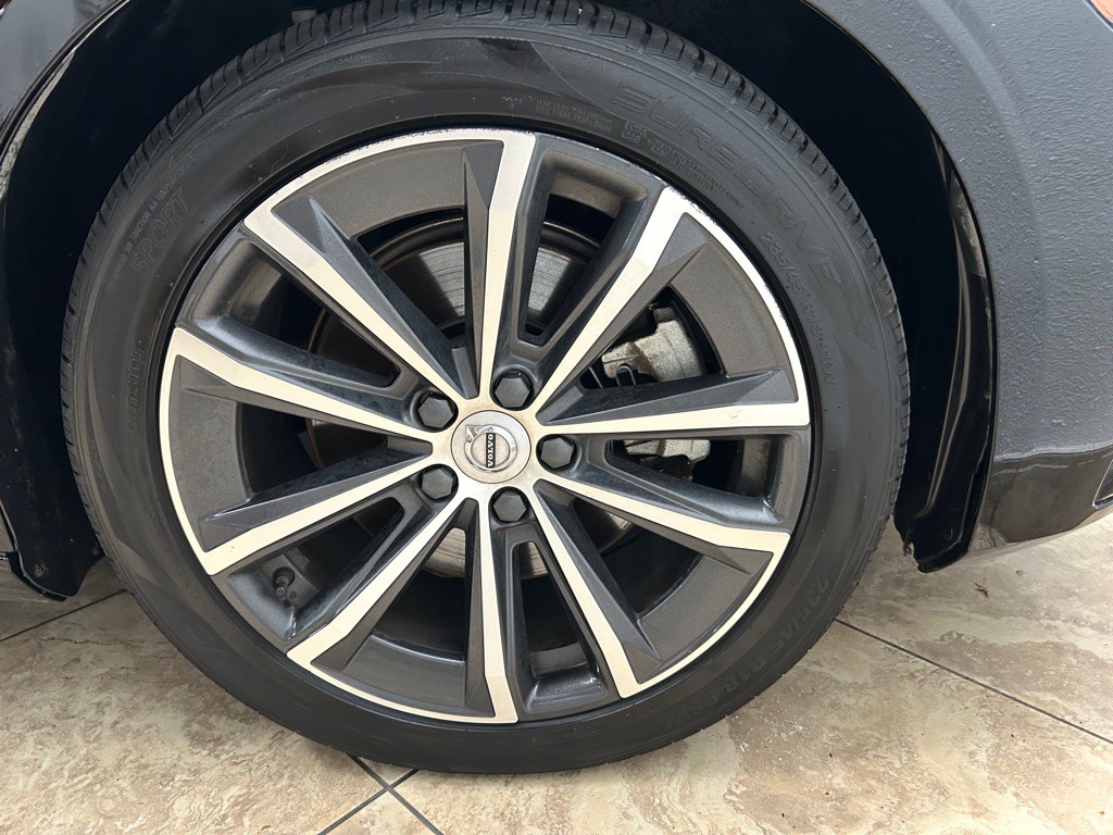 2022 Volvo S60 Image 11