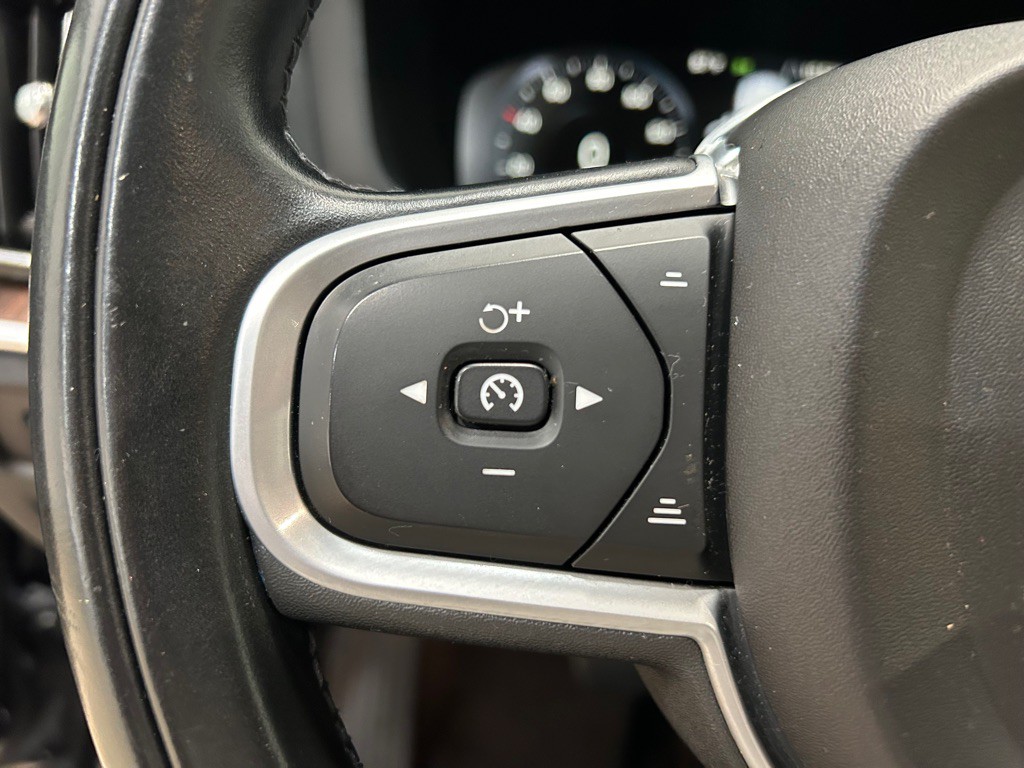 2022 Volvo S60 Image 16