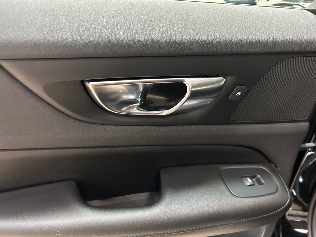 2022 Volvo S60 Image 33
