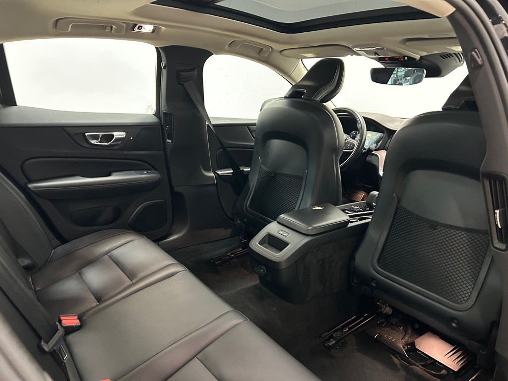 2022 Volvo S60 Image 38