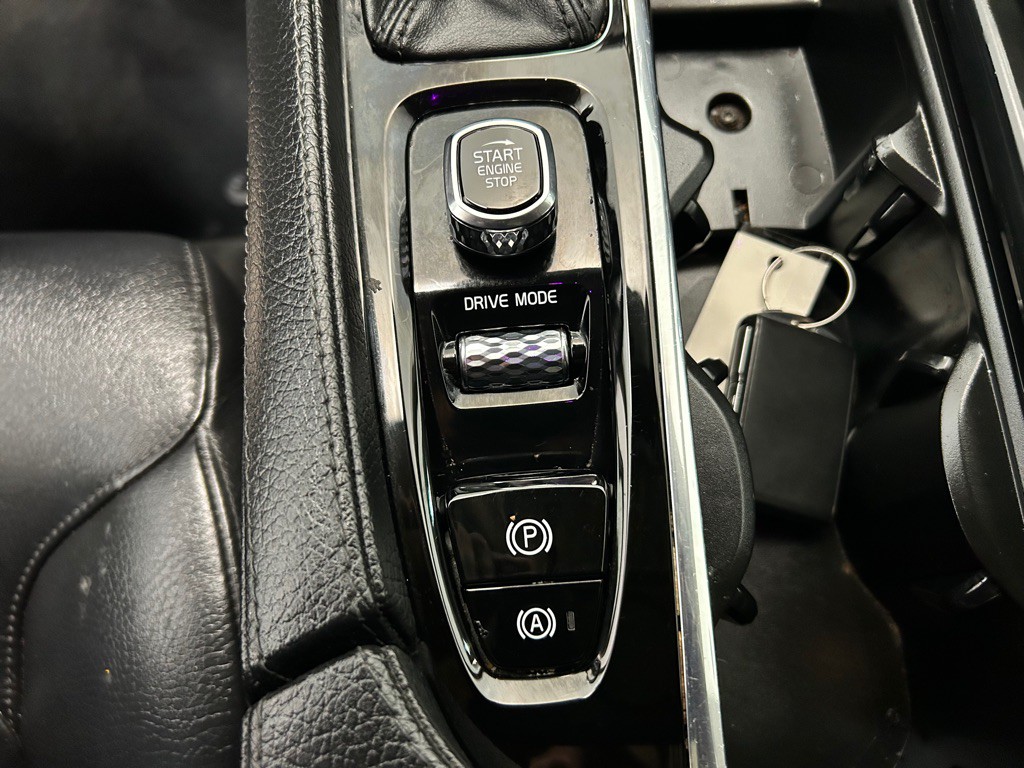 2018 Volvo XC90 Image 20