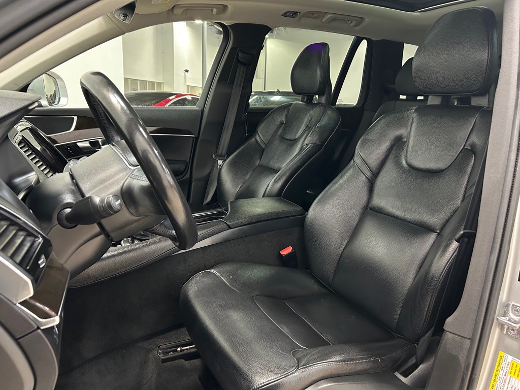 2018 Volvo XC90 Image 28