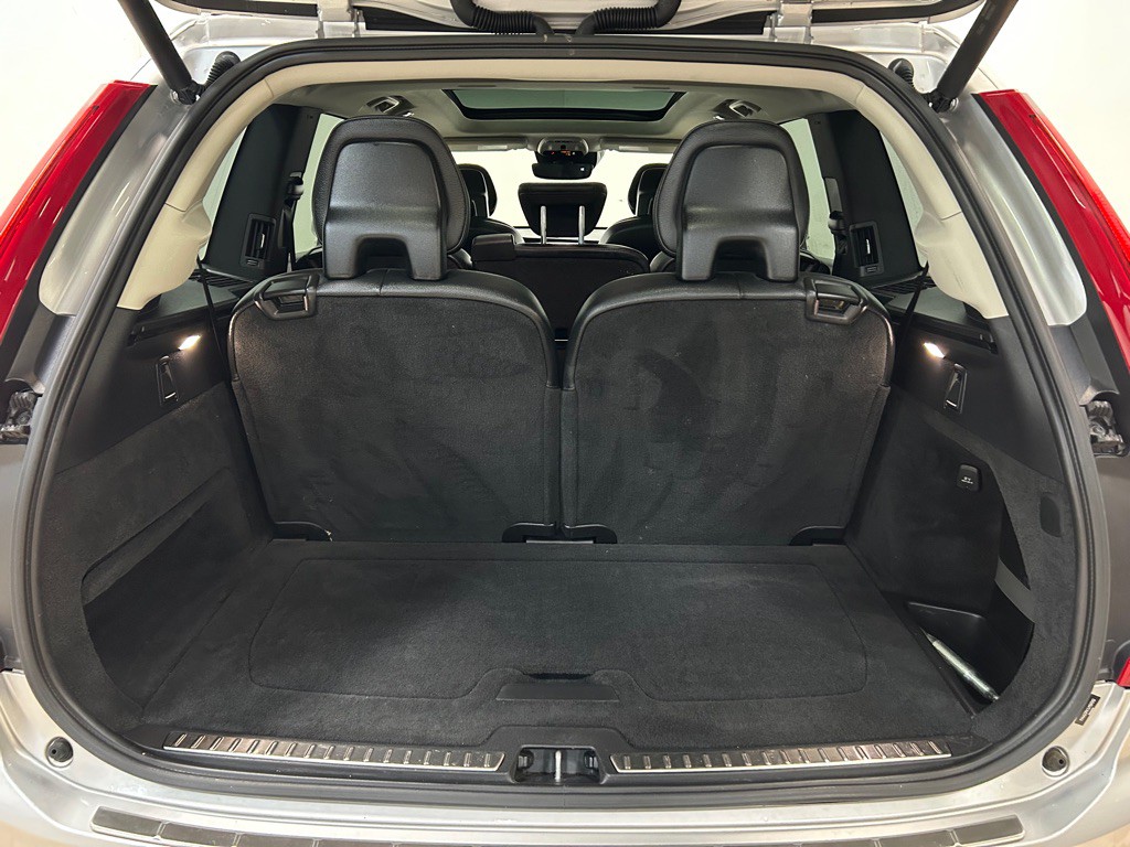 2018 Volvo XC90 Image 44