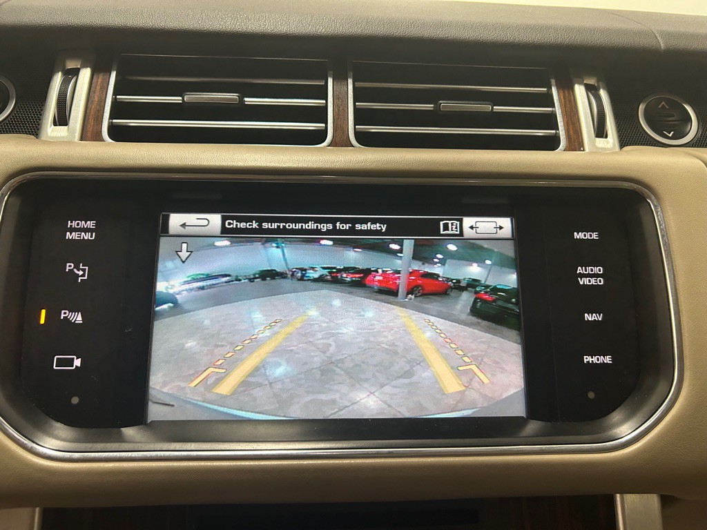 2015 Land Rover Range Rover Image 23