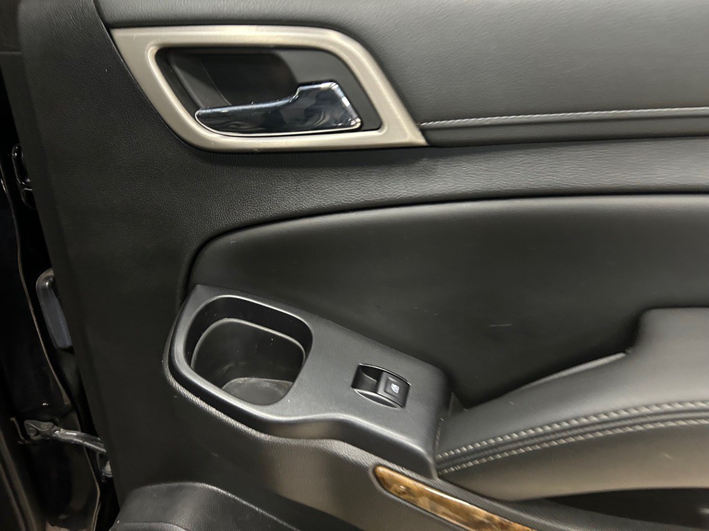 2015 GMC Yukon Image 37