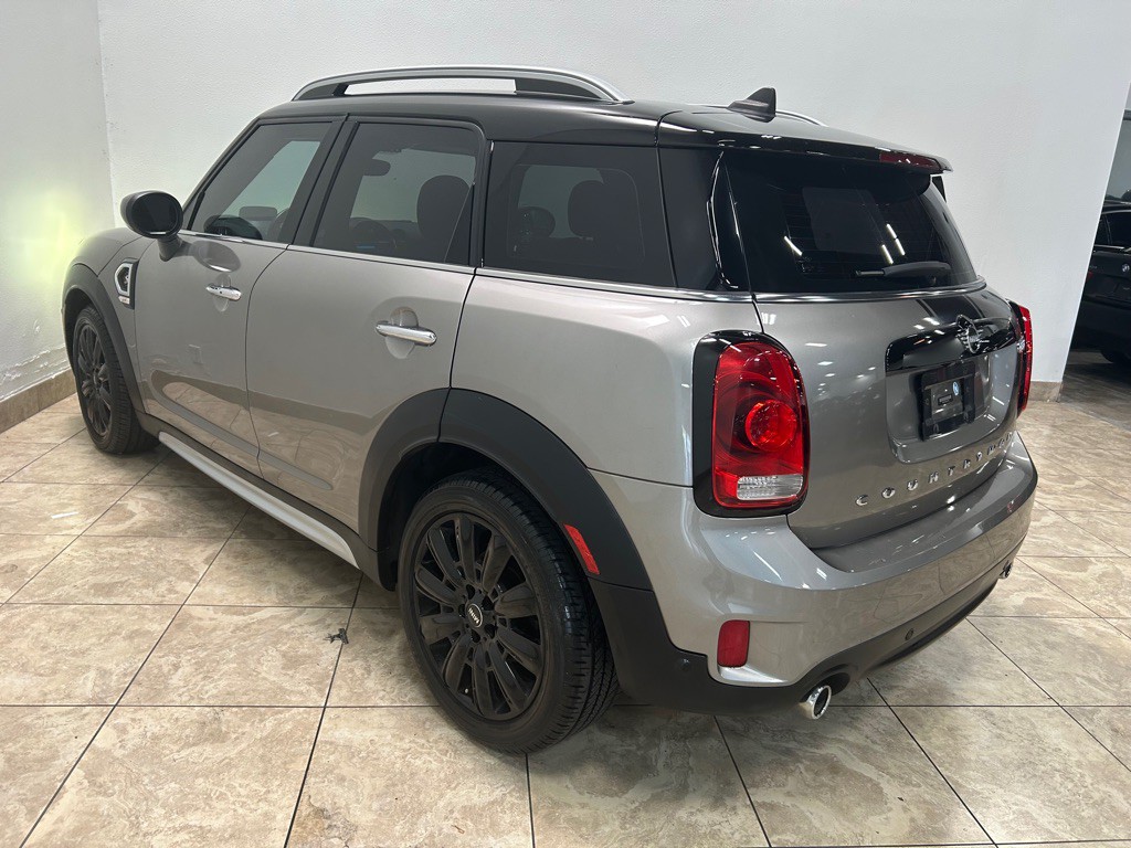 2020 MINI Countryman Image 9