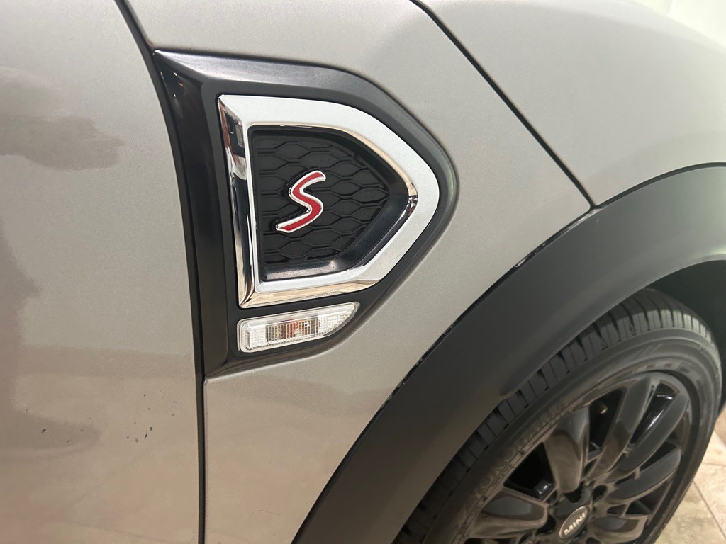 2020 MINI Countryman Image 11