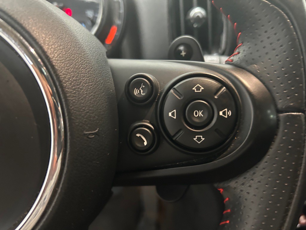 2020 MINI Countryman Image 22