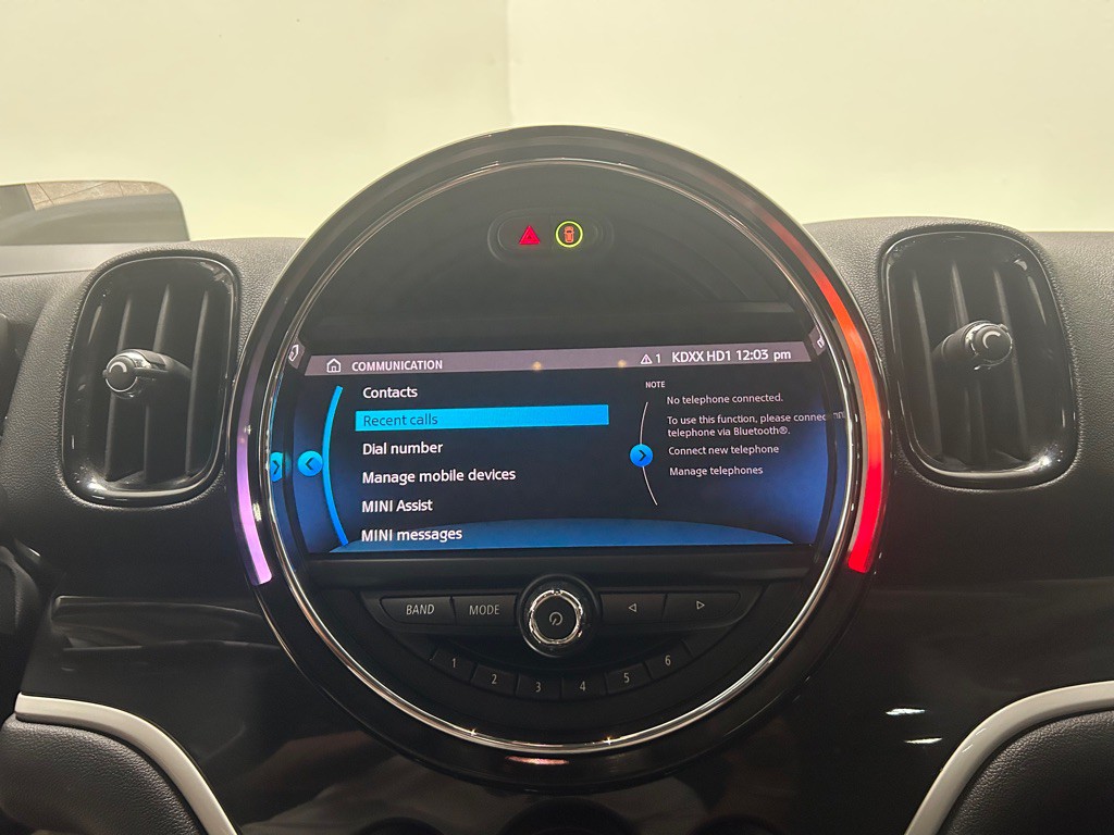 2020 MINI Countryman Image 24