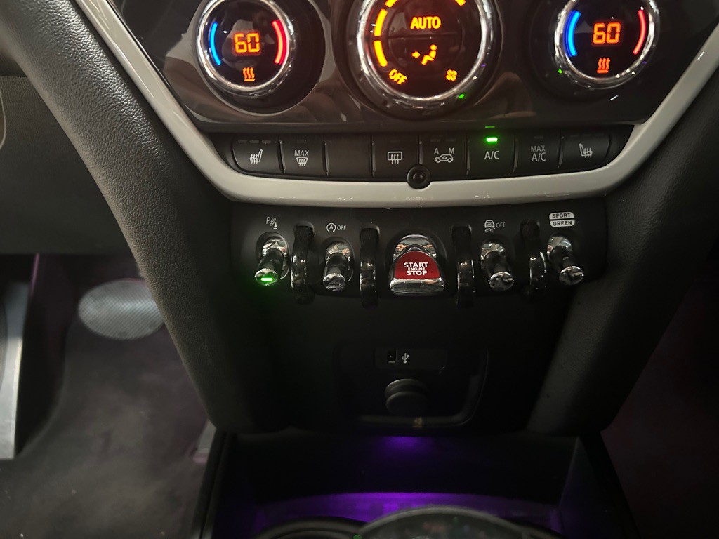 2020 MINI Countryman Image 27