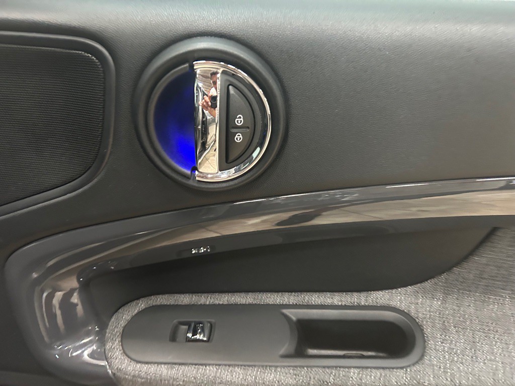 2020 MINI Countryman Image 32
