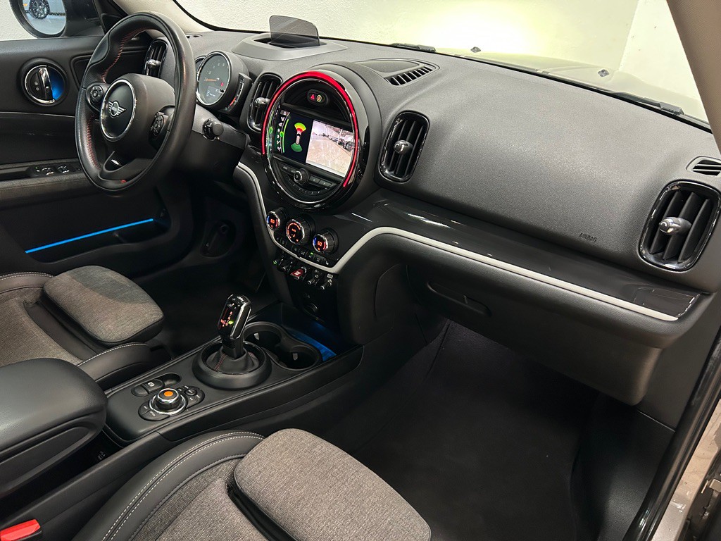 2020 MINI Countryman Image 33