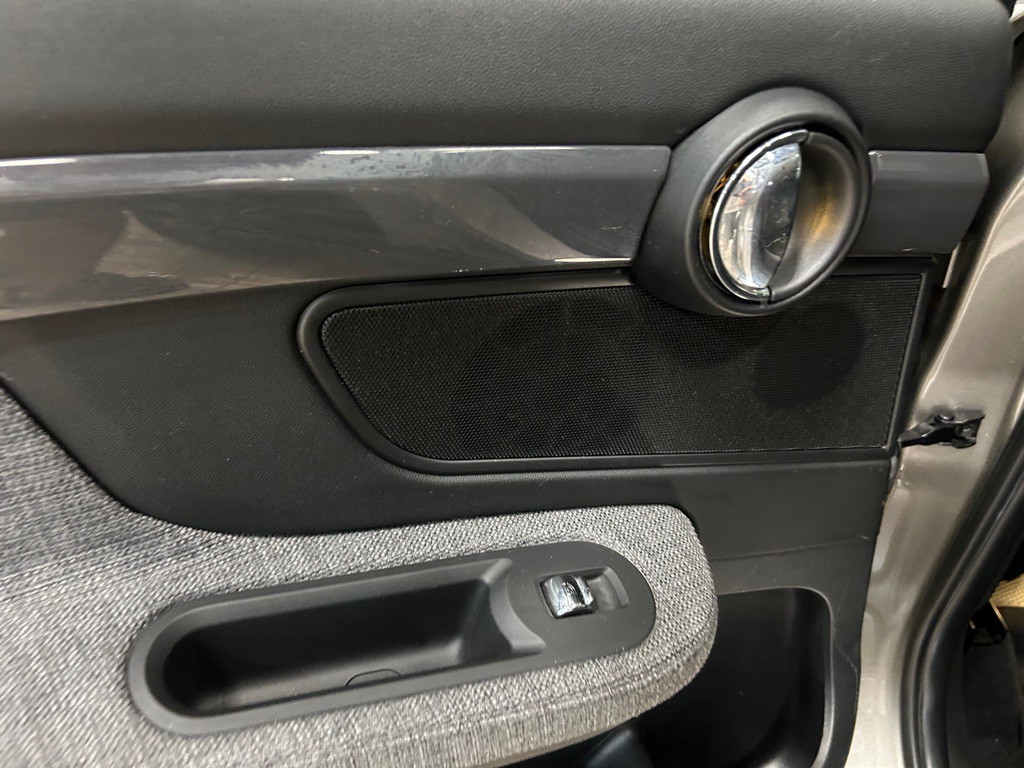 2020 MINI Countryman Image 38