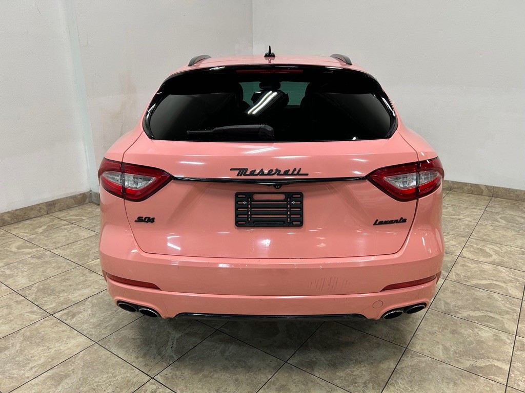 2017 Maserati Levante Image 4