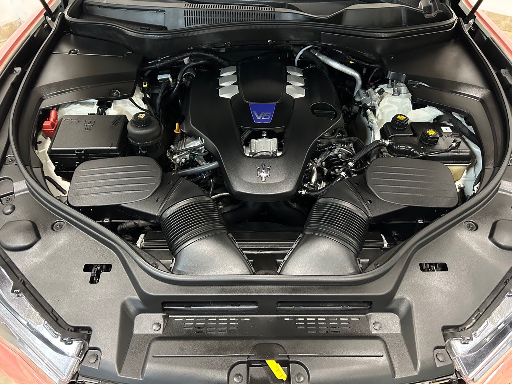 2017 Maserati Levante Image 9